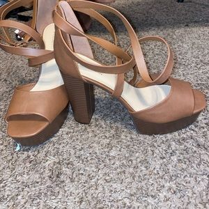 Shoe dazzle 4 inch Heels Never Worn